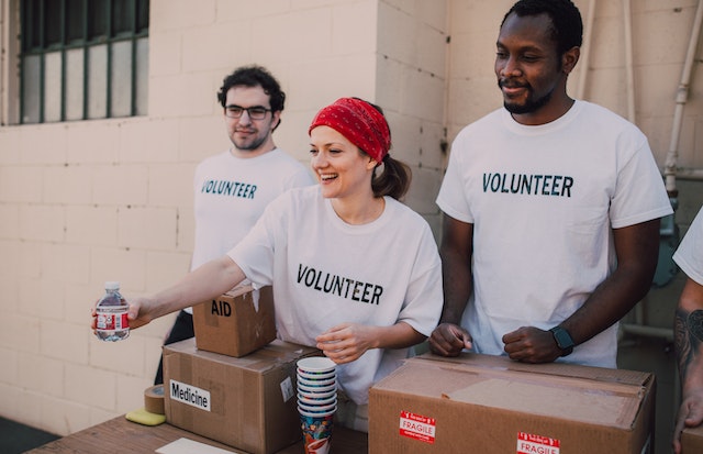 Why more businesses are embracing corporate volunteering